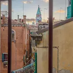 Venetian Charm X3 Near San Marco & Rialto With Ac & Wifi ונציה