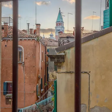 Venetian Charm X3 Near San Marco & Rialto With Ac & Wifi Venise